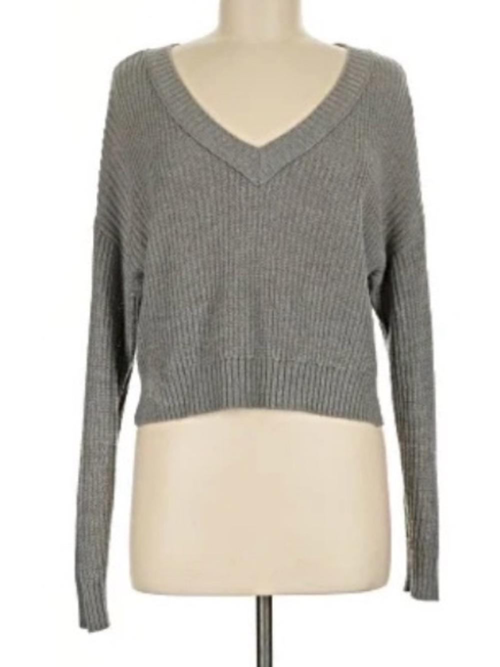 Wild Fable Charcoal Cropped V-Neck Sweater